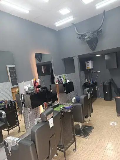 آرایشگاه مردانه سایروس