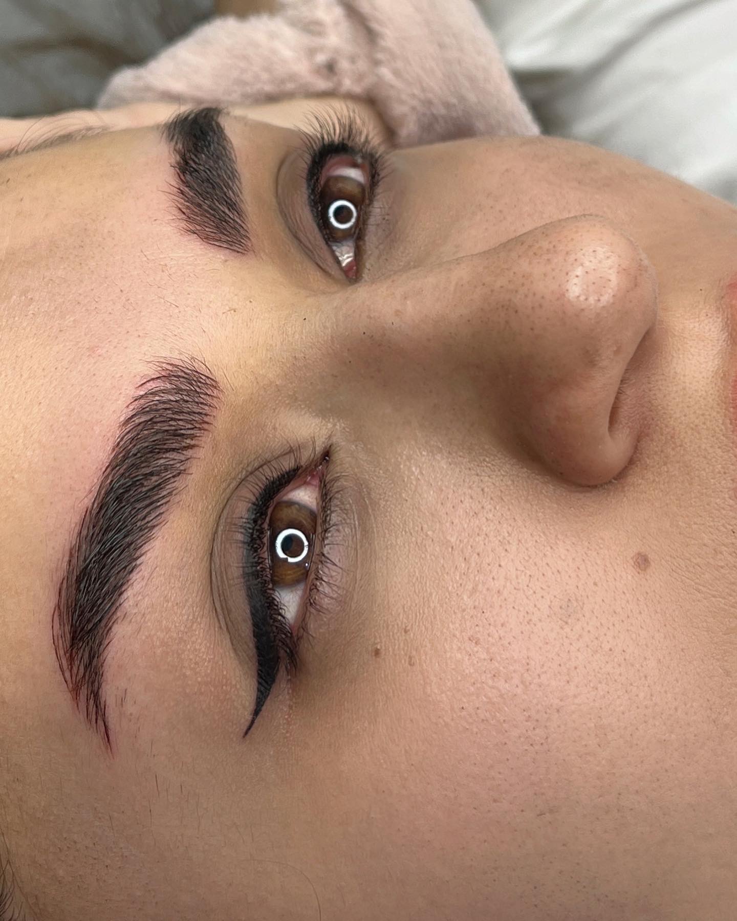 آرایش دائم صورت ریحانه