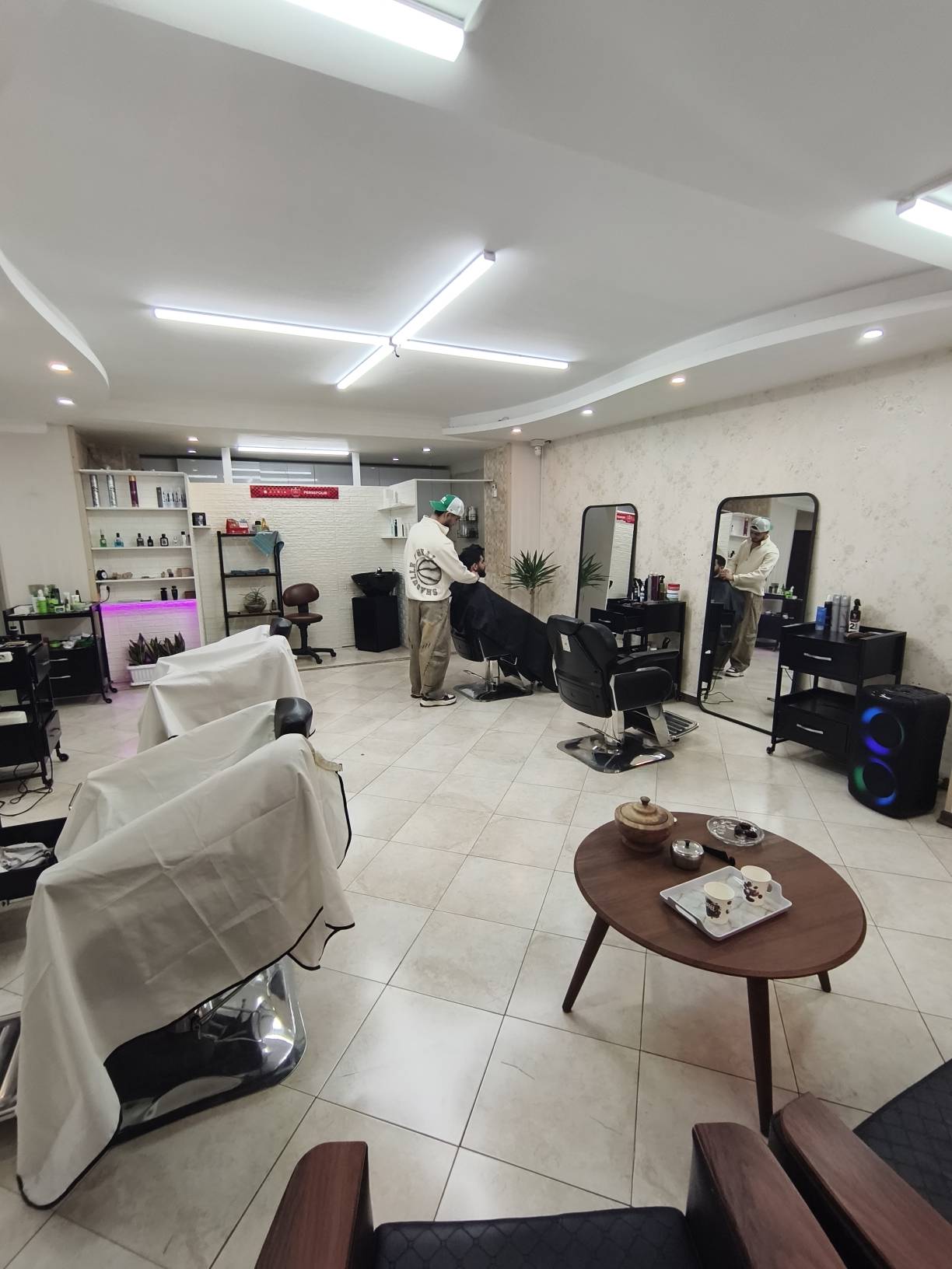 آرایشگاه مردانه محسن vip