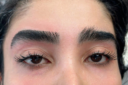 اصلاح تخصصی ابرو اصفهان راضیه رجبی
