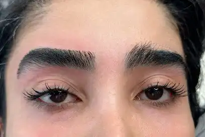 اصلاح تخصصی ابرو اصفهان راضیه رجبی