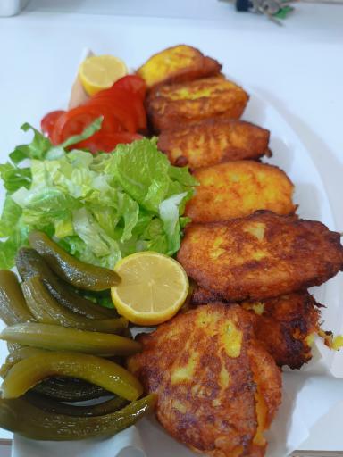 اغذیه مانی فود رزگی