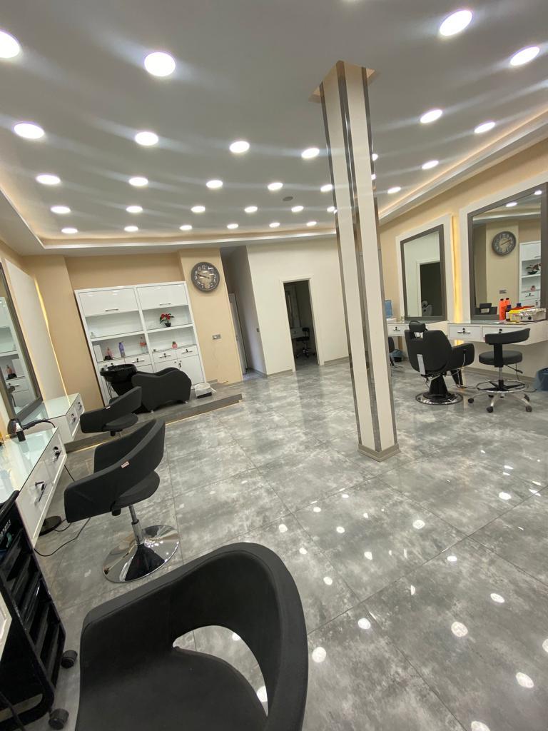 آموزشگاه مراقبت زیبایی نیکنام