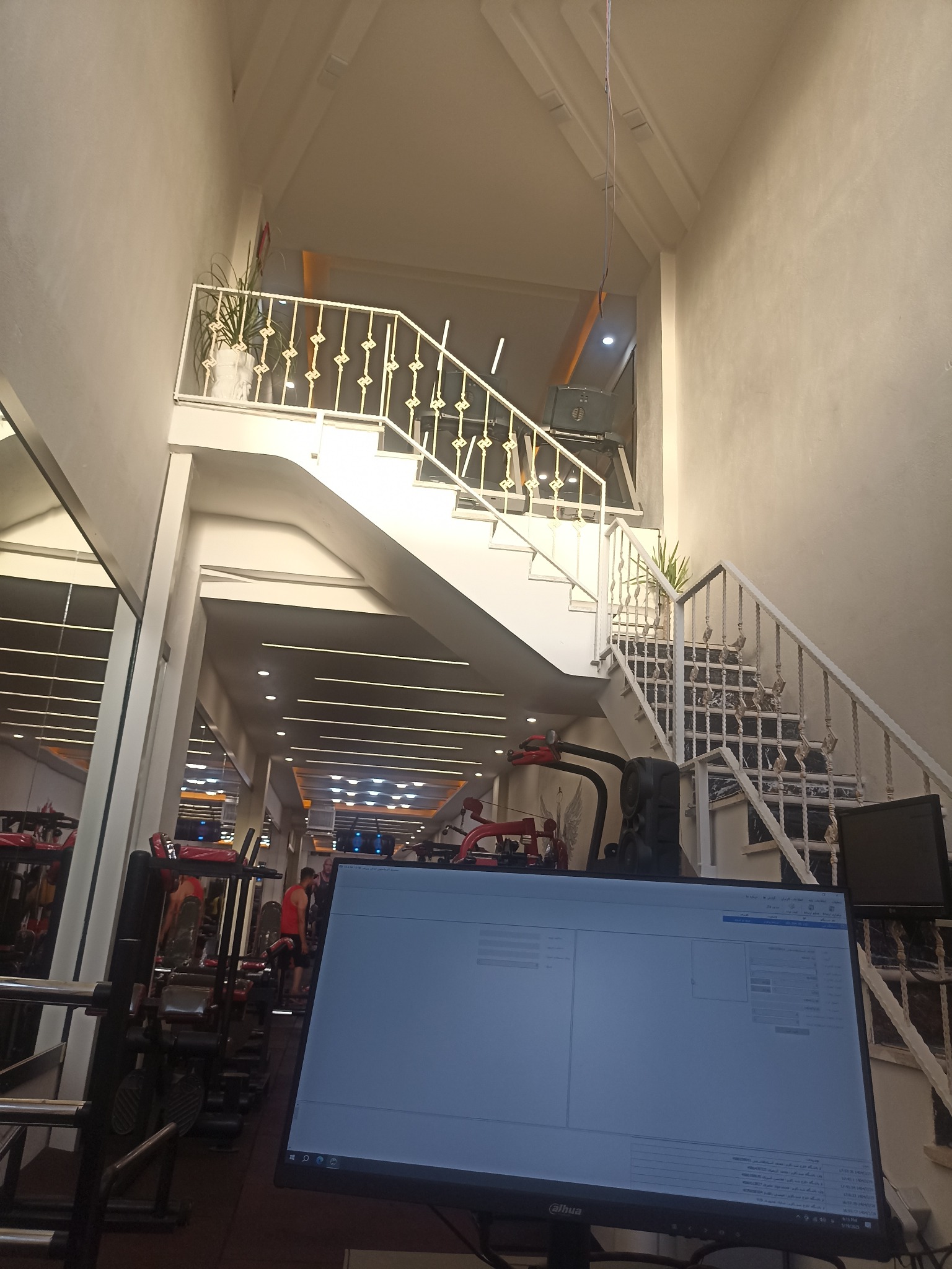 آکادمی بدنسازی پاسارگاد