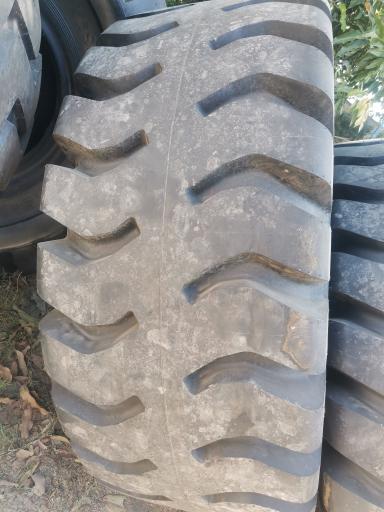 ایستگاه لاستیک افشارمنش فروش انواع رینگ و لاستیک سنگین و سبک و راهسازی
