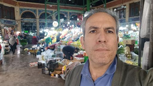 بازار میوه و تره بار شهدای محله تجریش