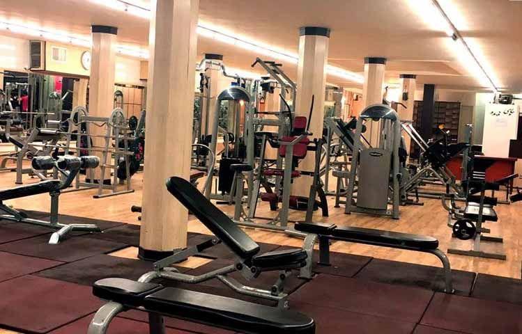 باشگاه بدنسازی ایساتیس