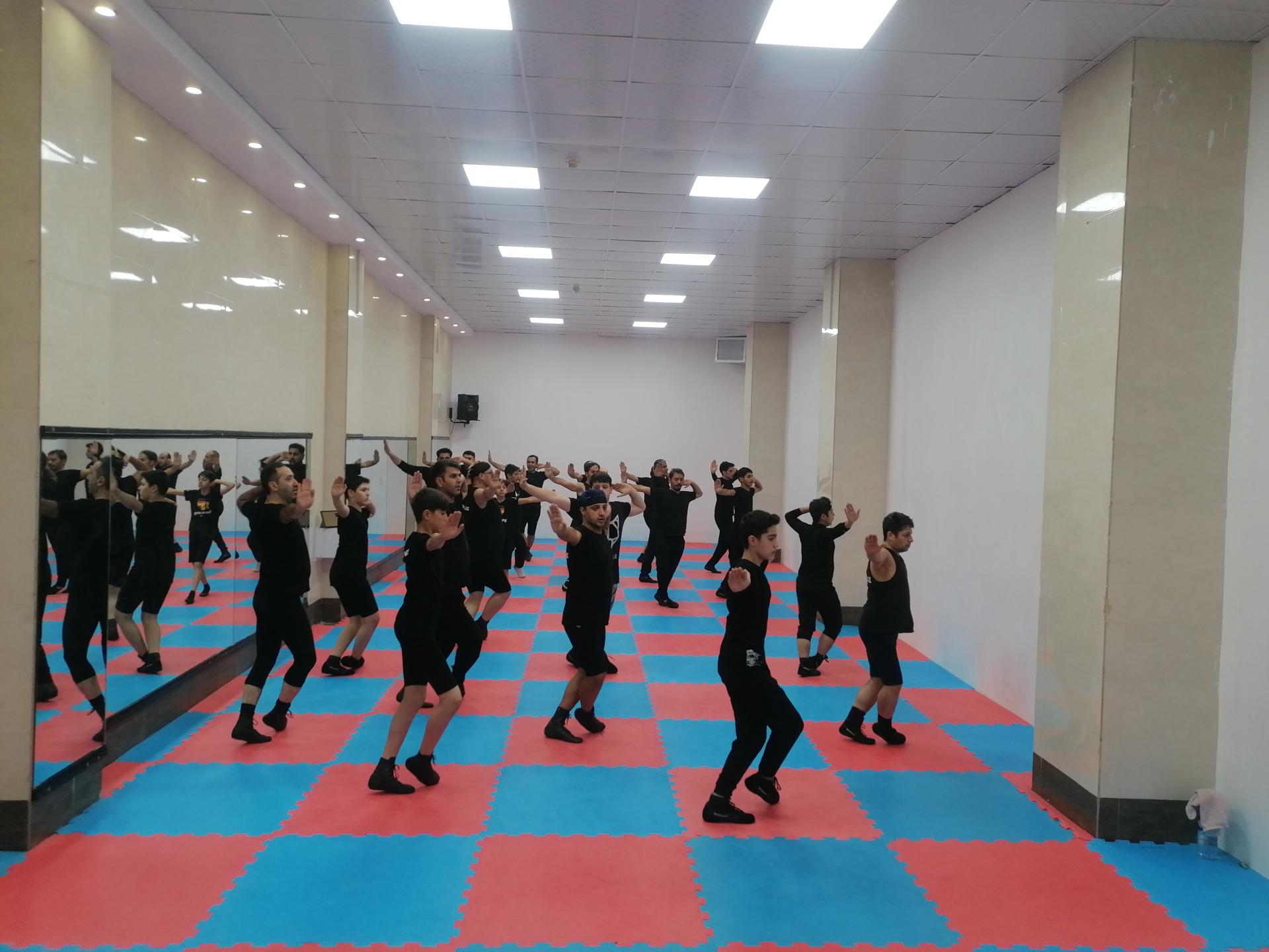 باشگاه بدنسازی یونیک