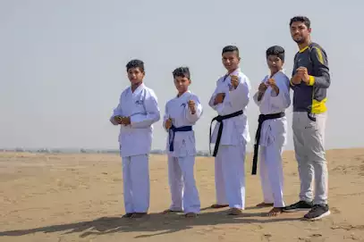 باشگاه رزمی کاراته شهرستان میناب