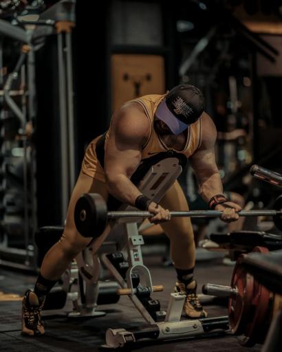 باشگاه مولا - Mola GYM