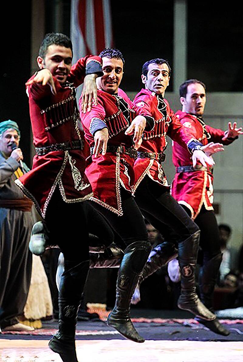 باشگاه هنر و ورزش اتم