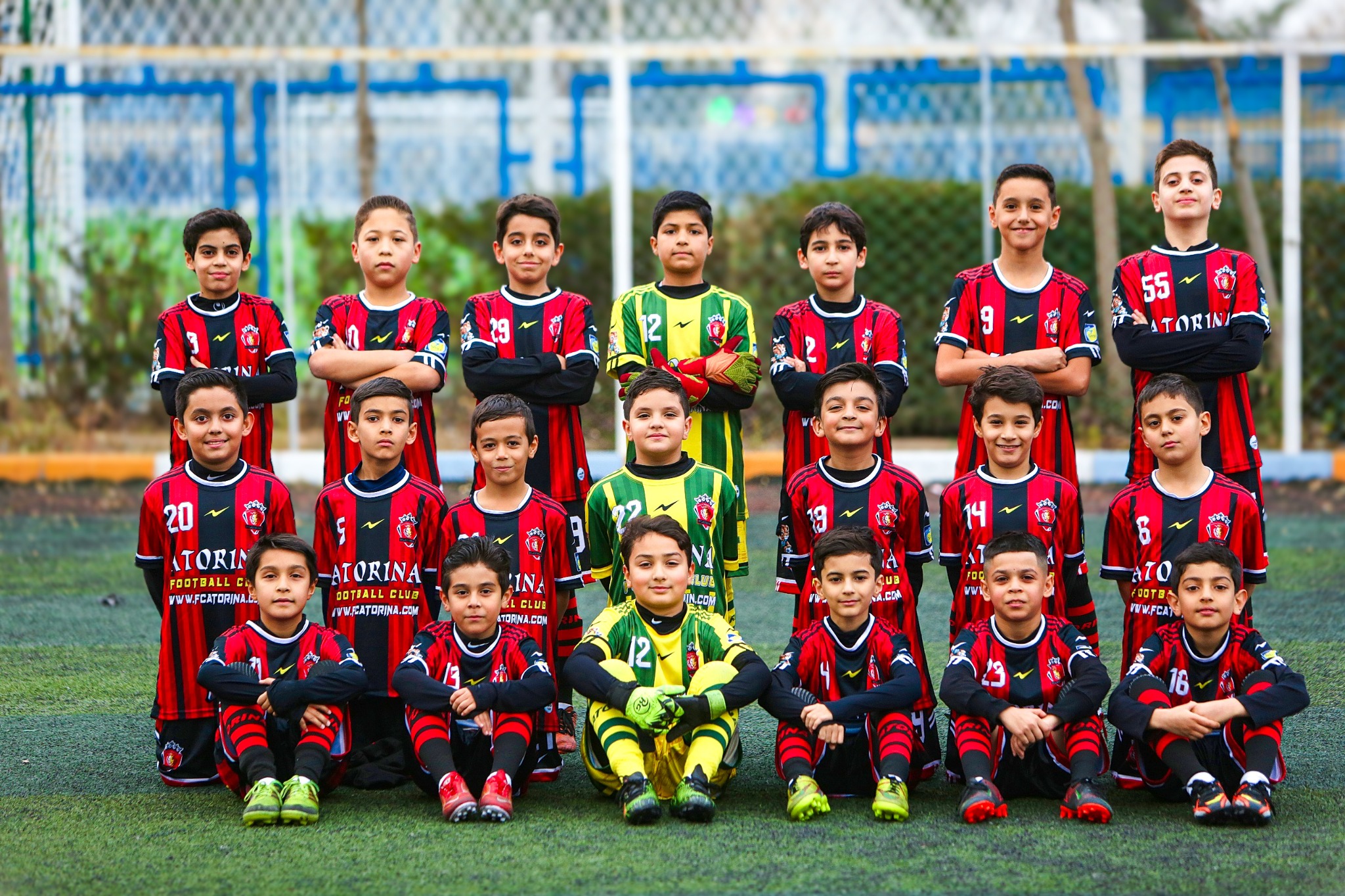 باشگاه و مدرسه فوتبال آتورینا مشهد