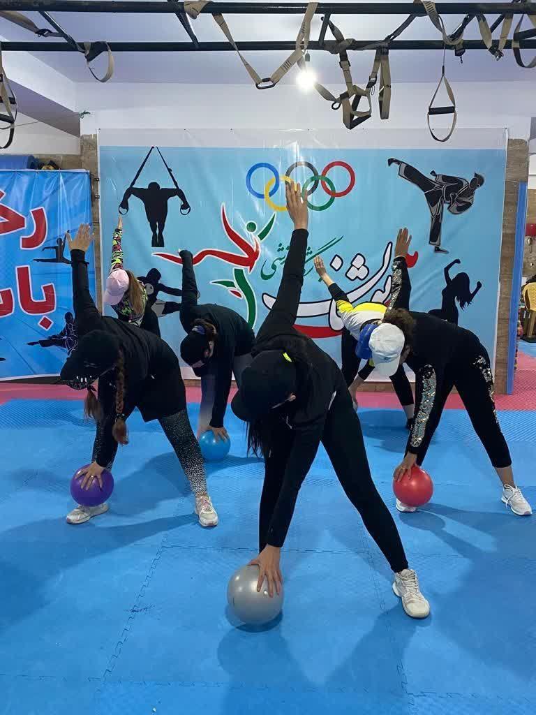 باشگاه ورزشی بانوان ملی پوشان