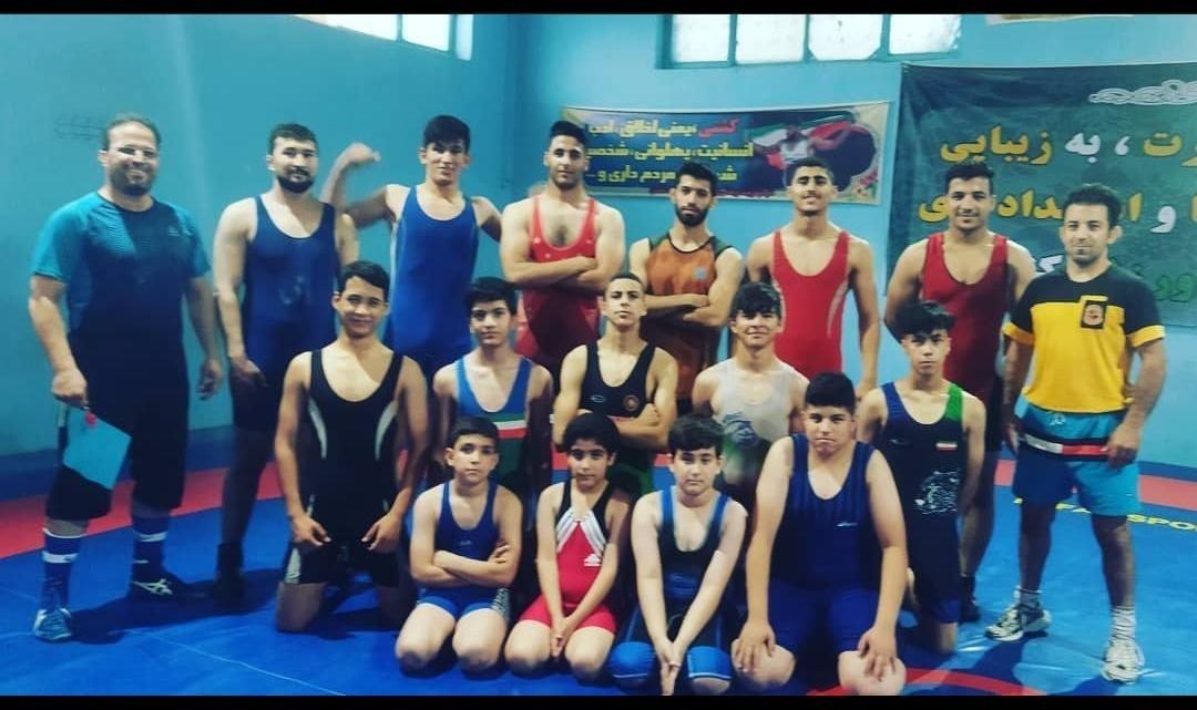 باشگاه کشتی نام آوران