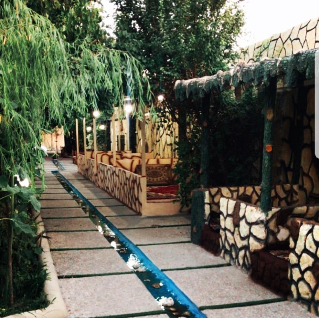 باغ رستوران علی بابا