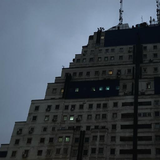برج نگین رضا