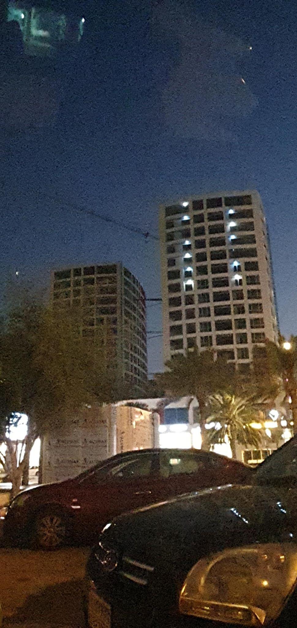 برج های کوه نور و دریای نور کیش
