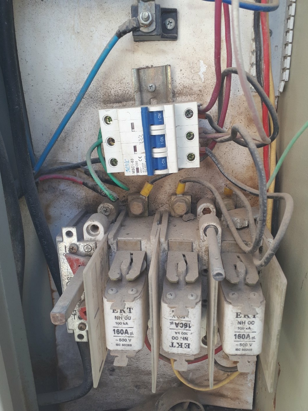 برقکاری بختیاری