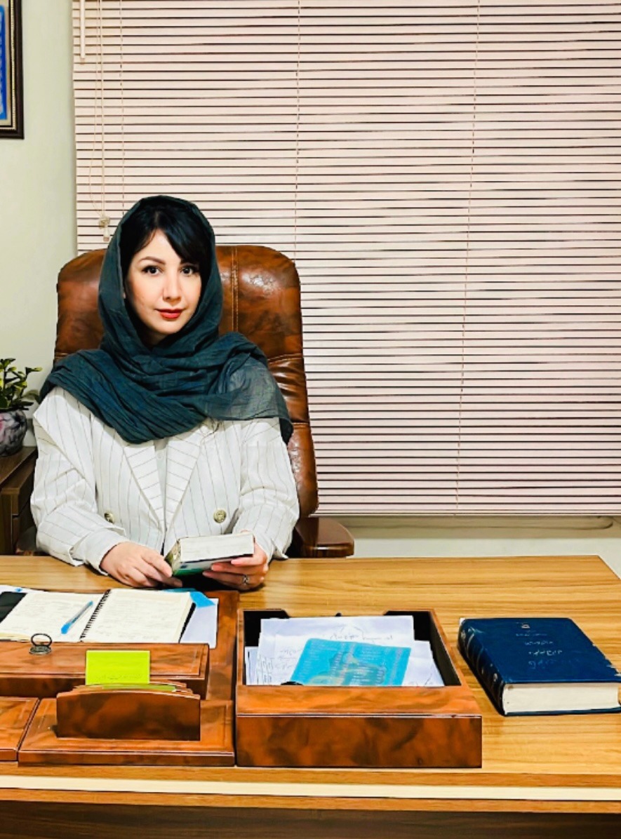 بهاره طبسی وکیل پایه یک دادگستری