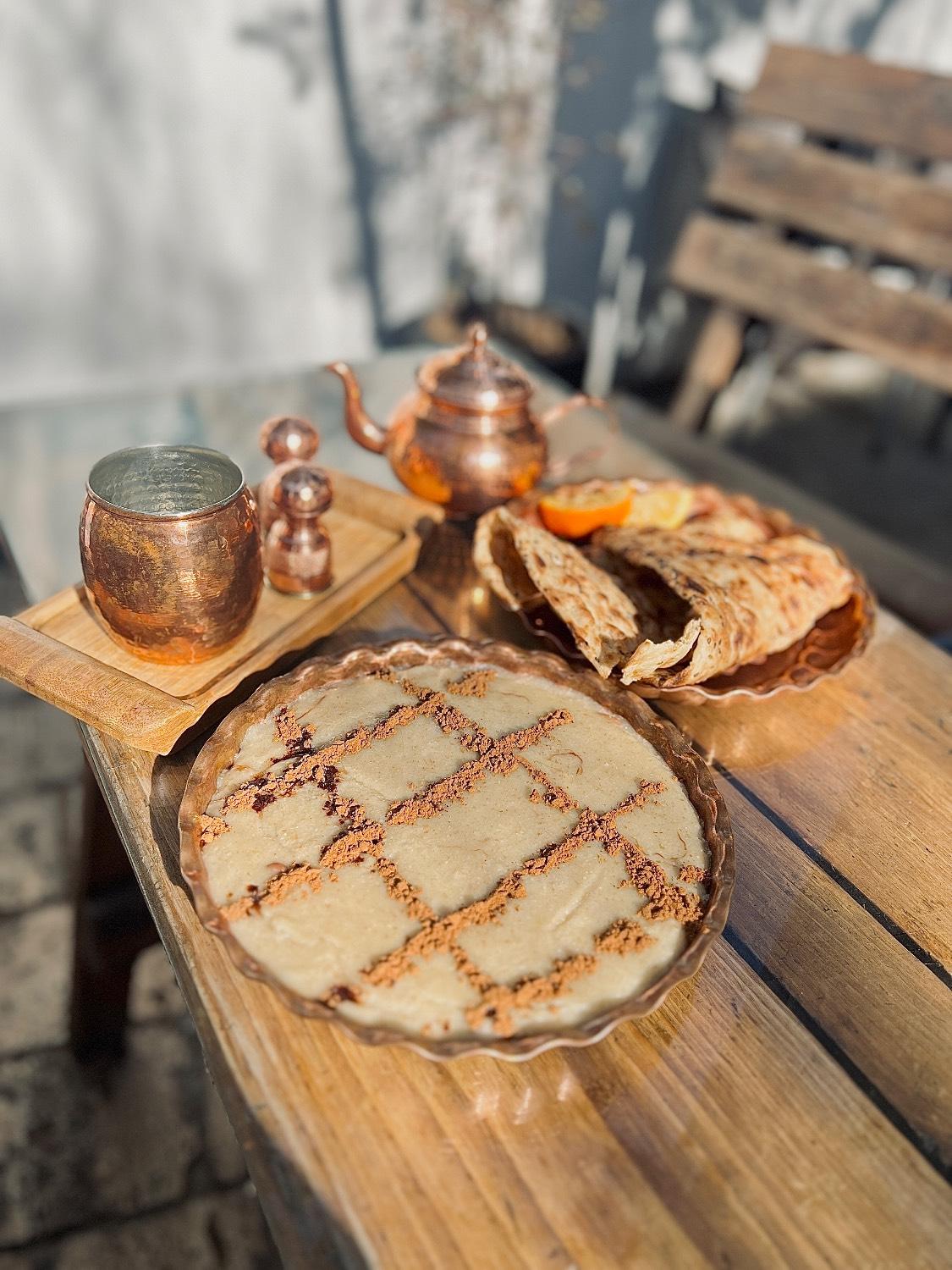 بیرون بر سور و سات