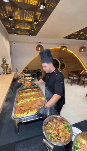 بیرون بر شهر غذا
