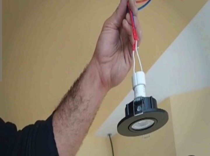 تاسیسات ساختمان زراعتکار
