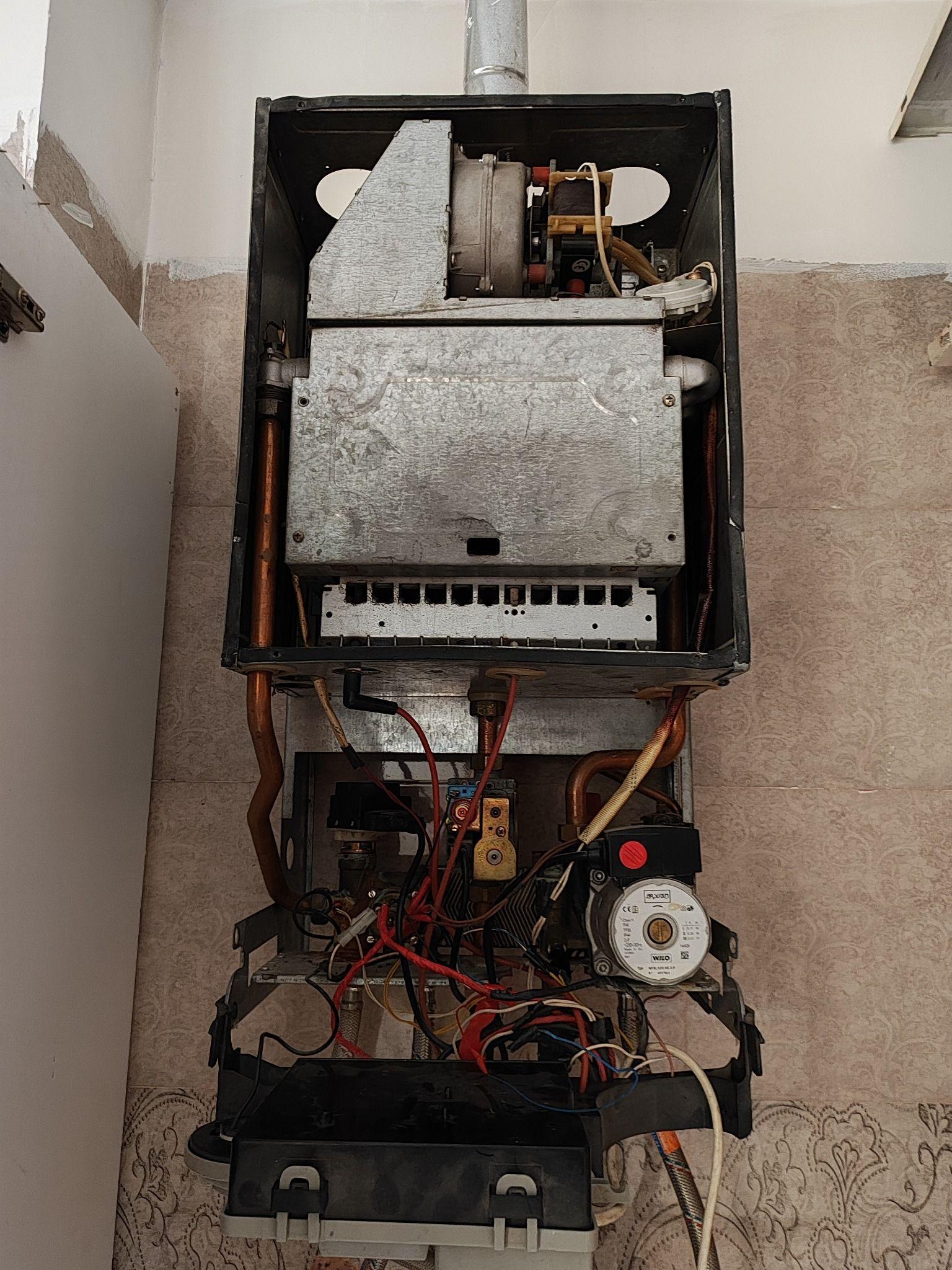 تاسیسات پکیج و رادیاتور