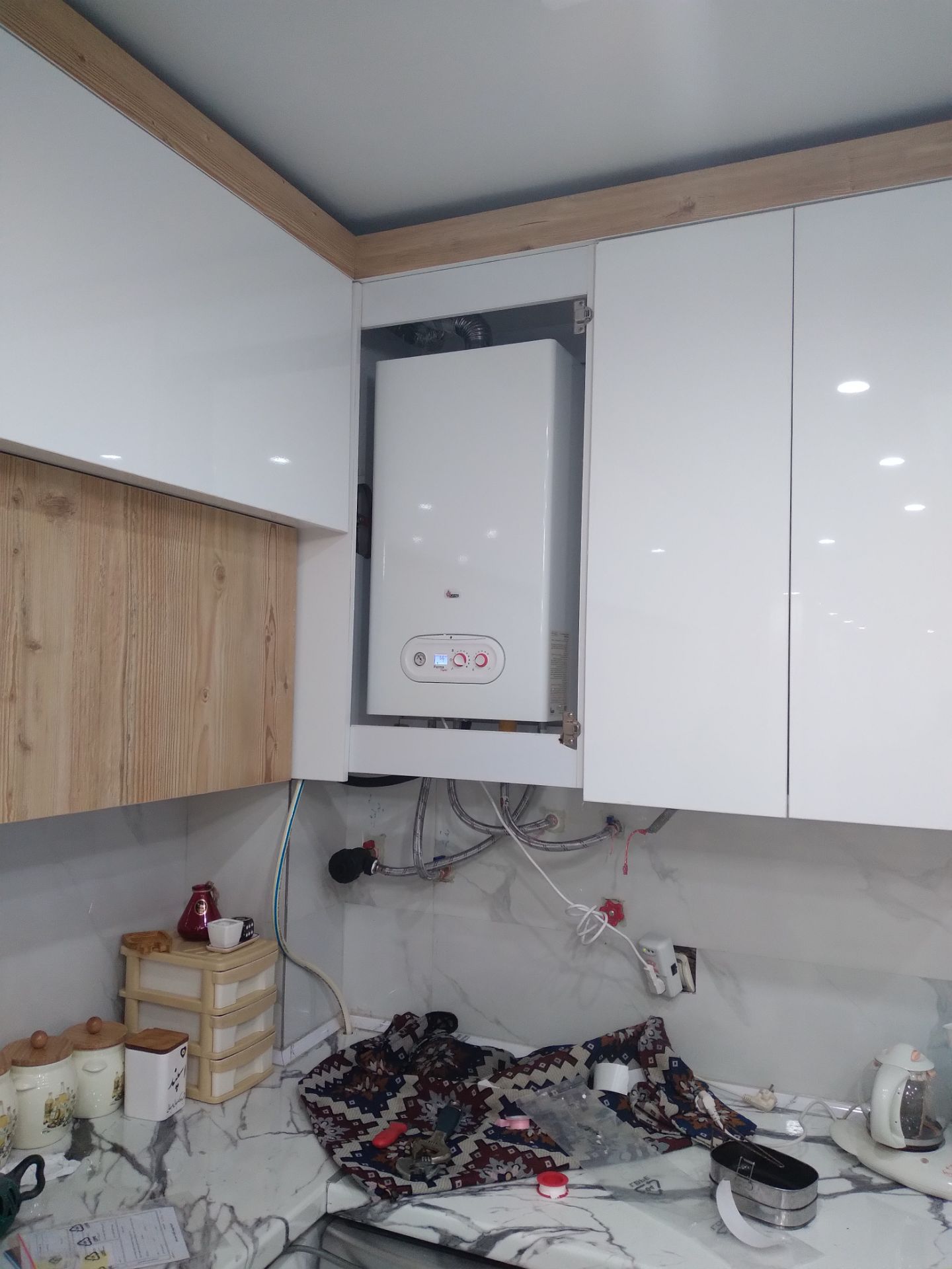 تعمیر و سرویس پکیج و رادیاتور و آبگرمکن