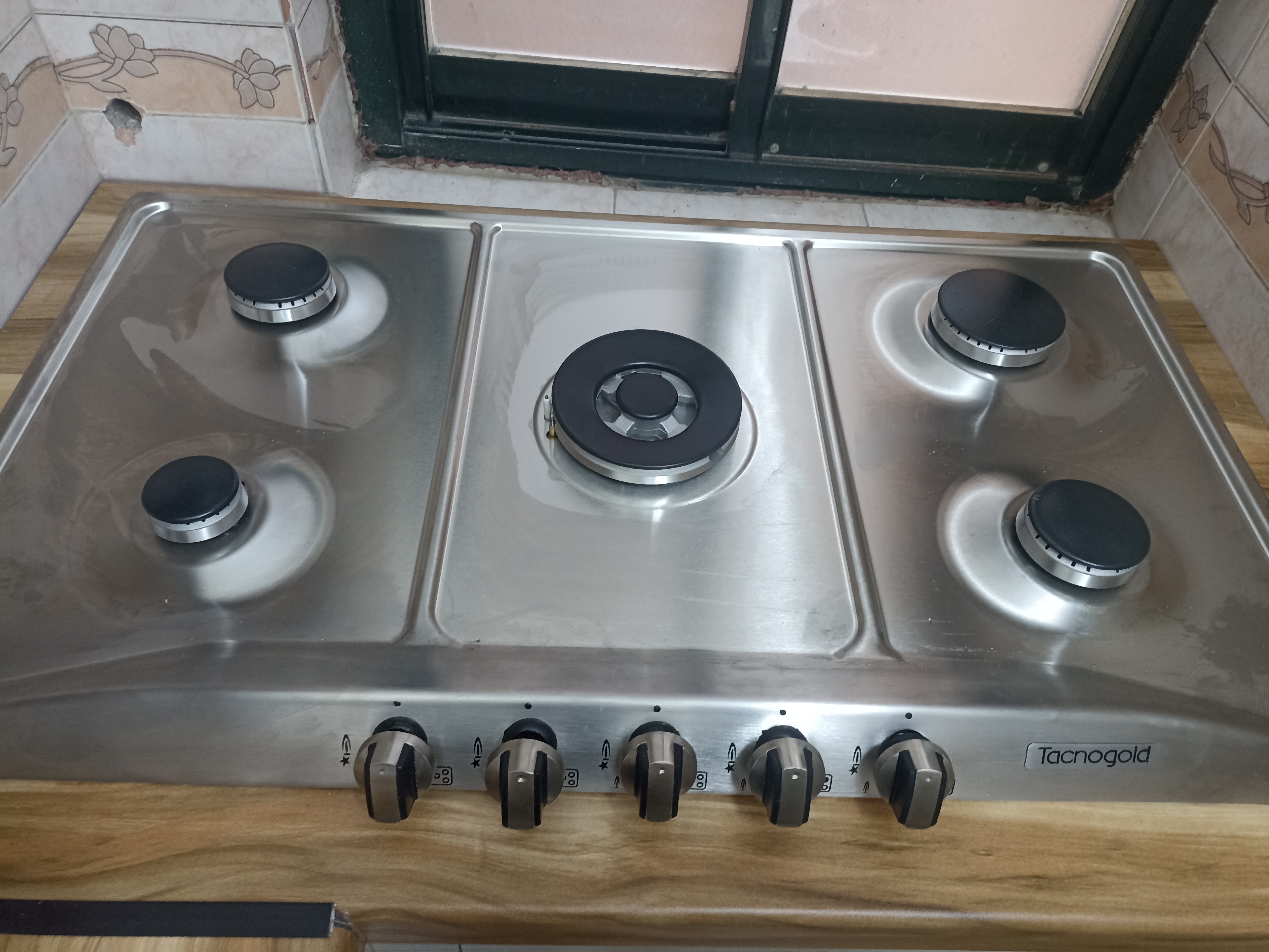 تعمیرات تخصصی اجاق گاز مقدم
