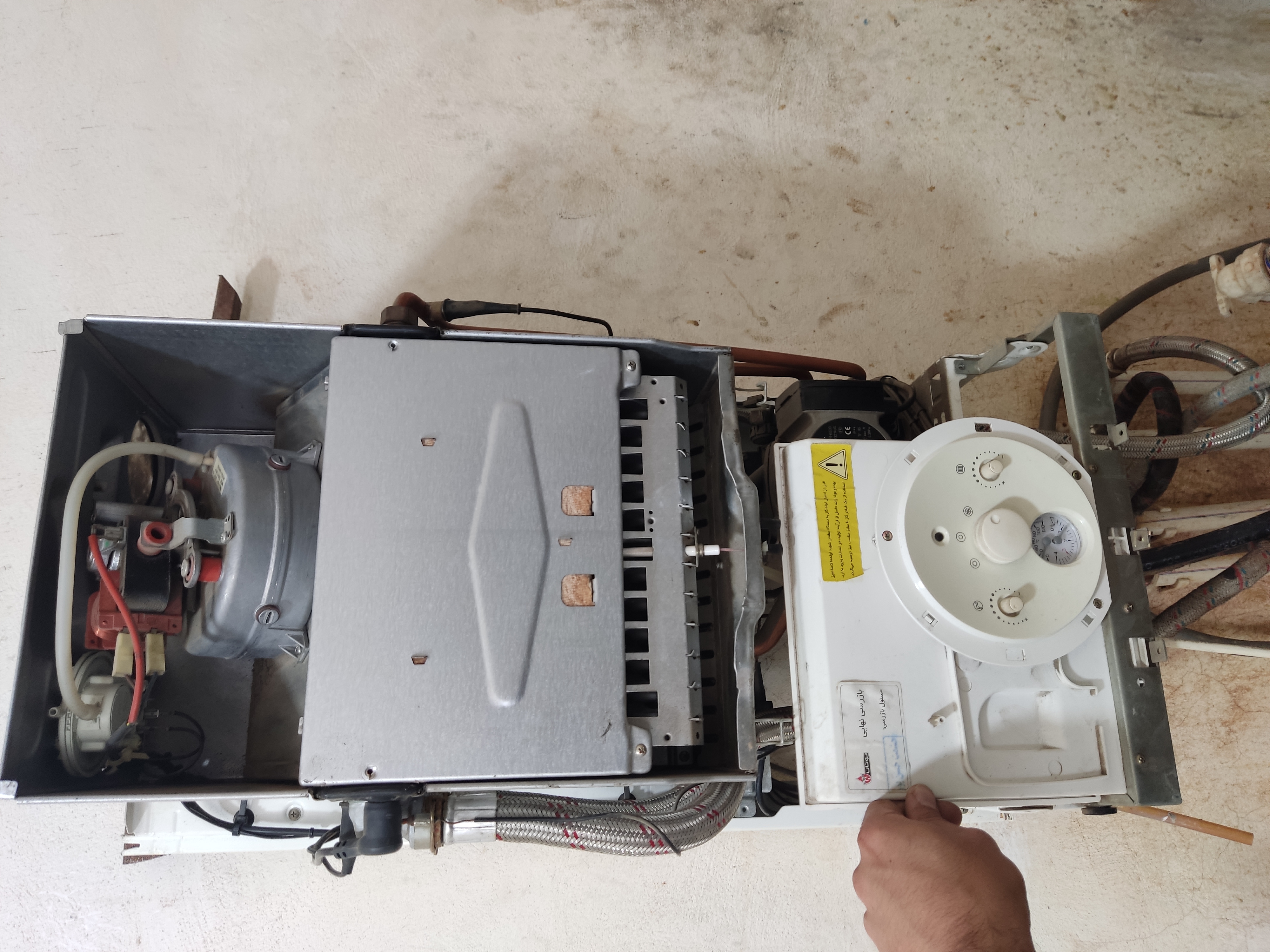 تعمیرات پکیج شوفاژ دیواری اندواری
