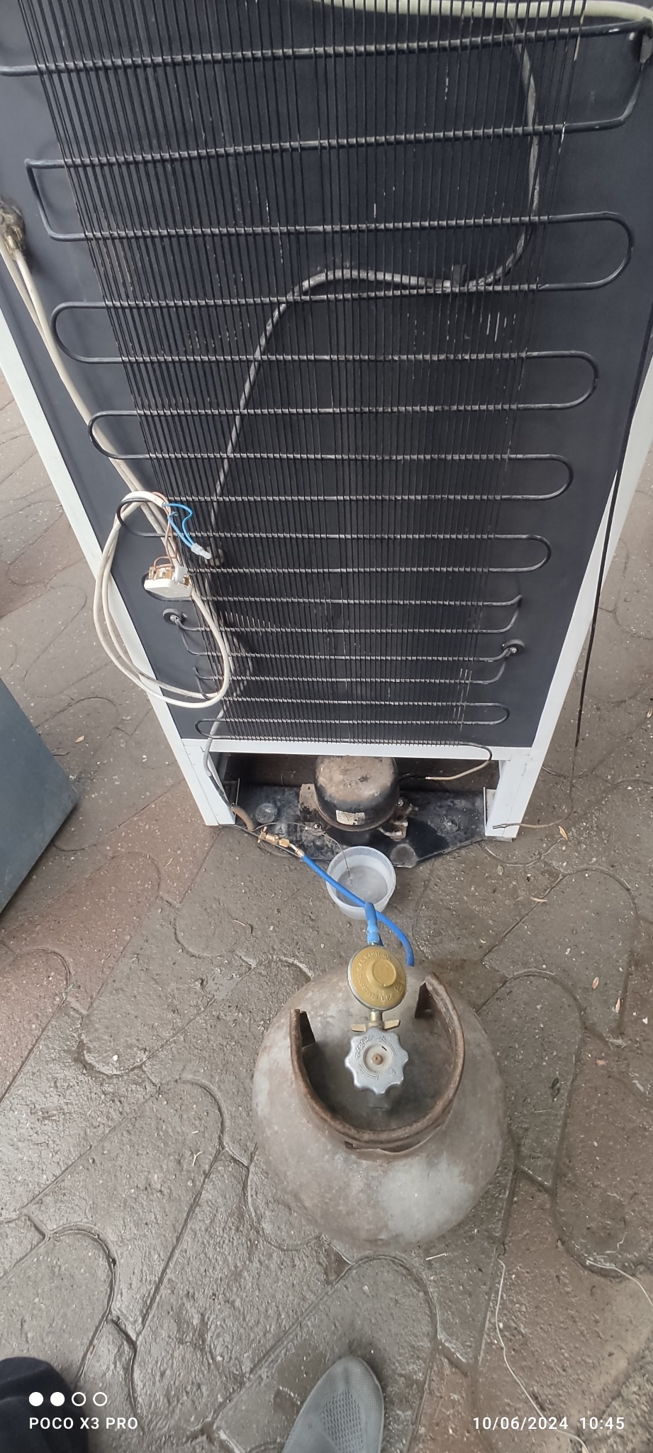 تعمیرات یخچال و لباسشویی کولر گازی معروف