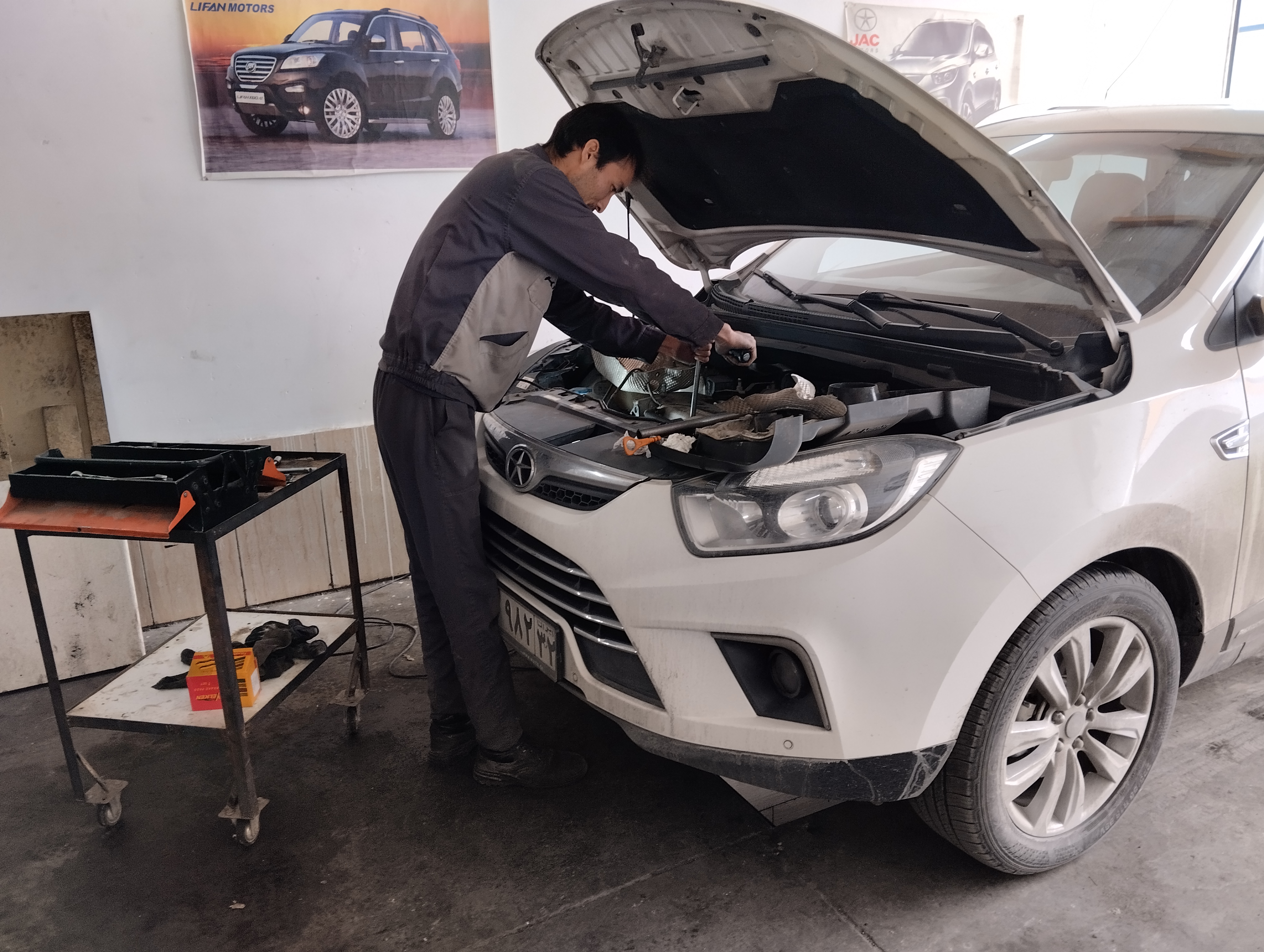تعمیرگاه تخصصی کرمان موتور جک و kmc