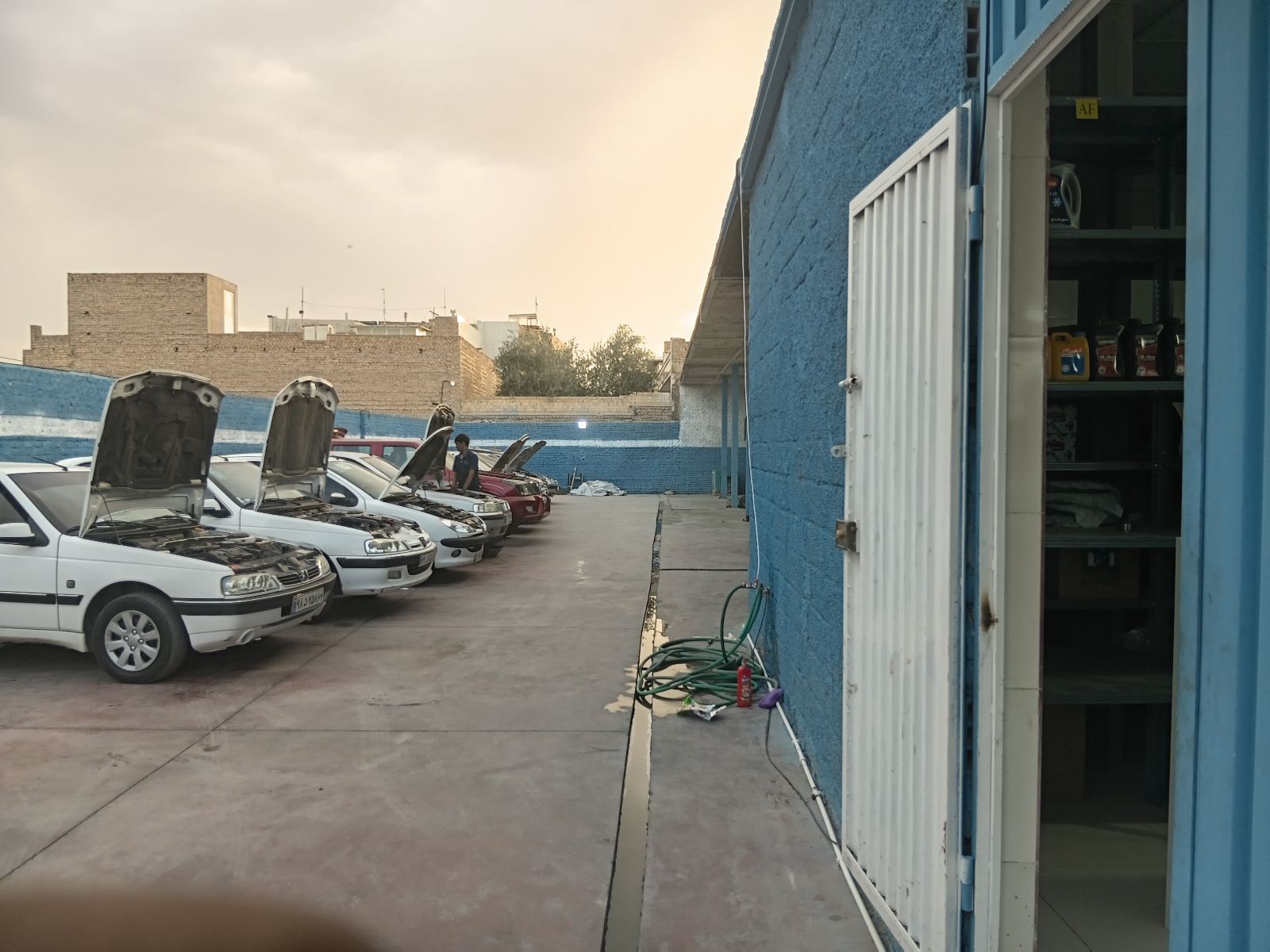تعمیرگاه خودرو وانکار