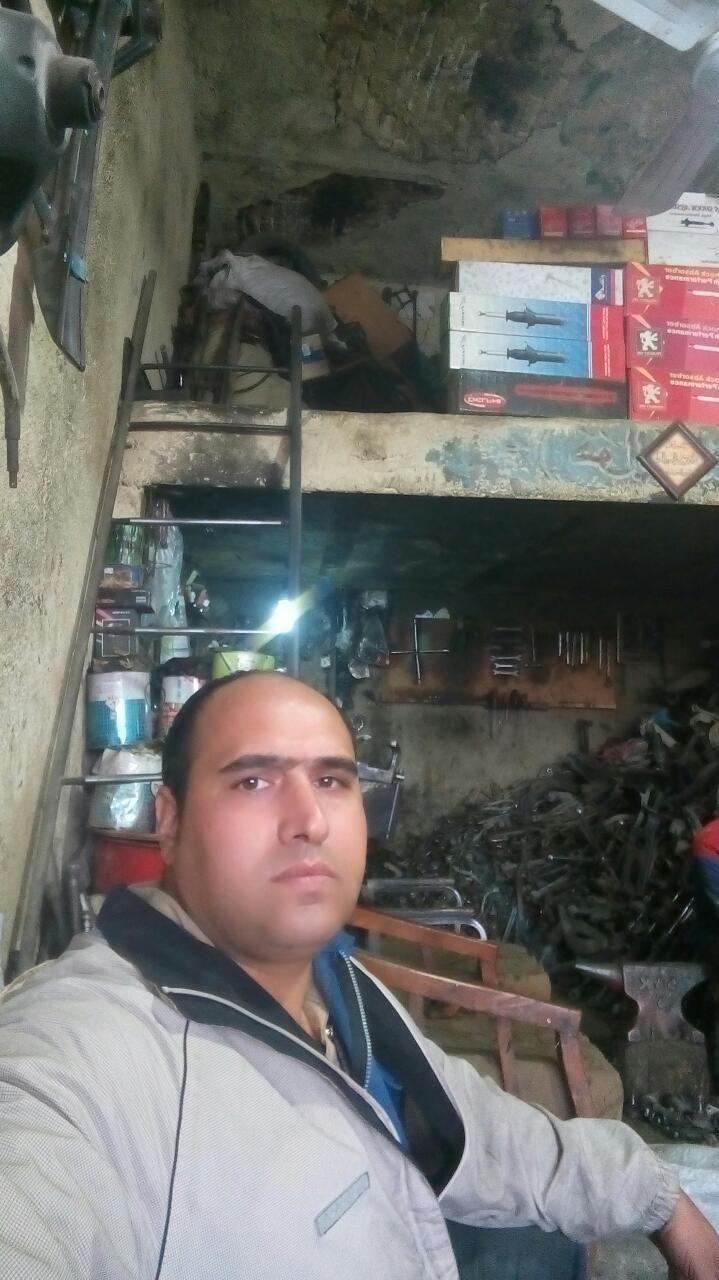 تعمیرگاه ماشین صداقت