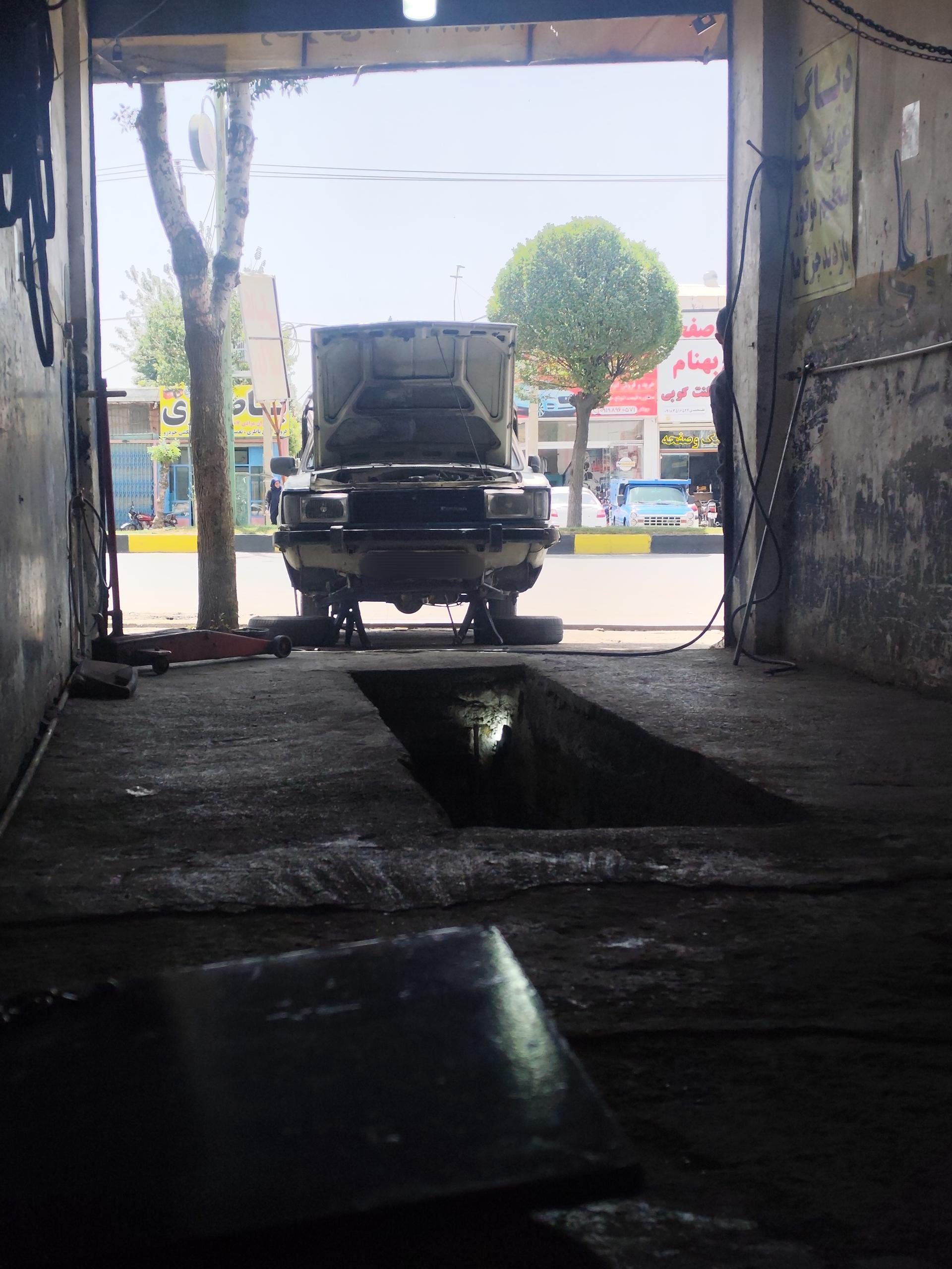 تعمیرگاه مکانیکی کلاسیک