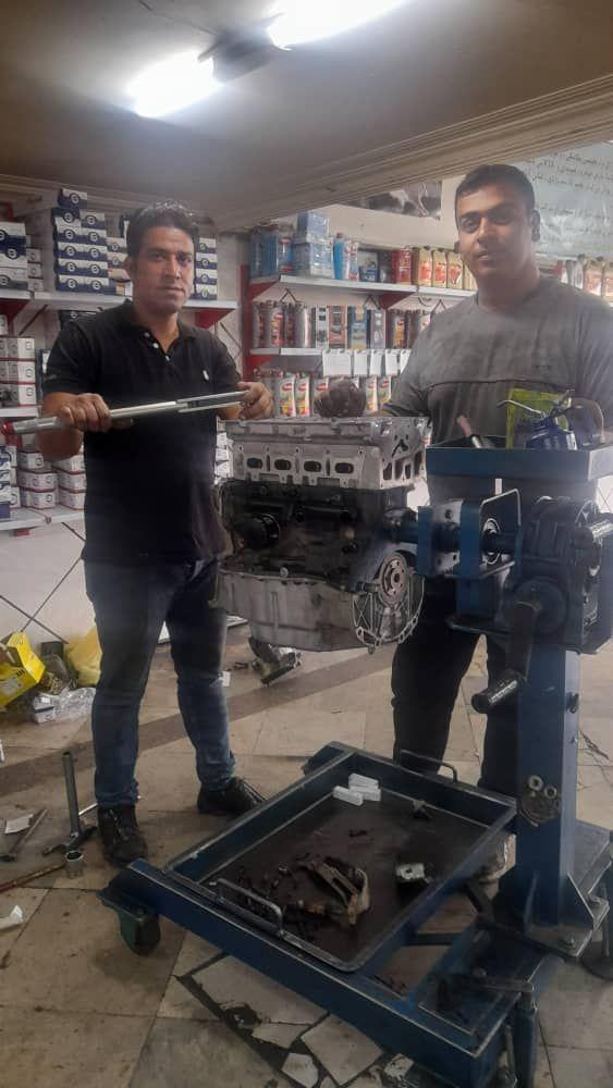 تعمیرگاه و اتوسرویس مجتبی مرادی