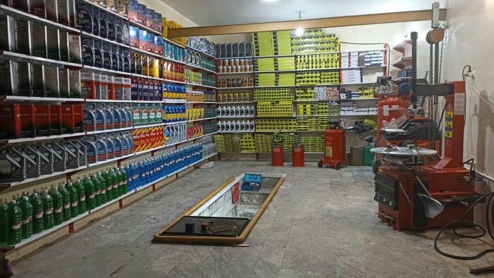 تعویض روغنی منوچهری