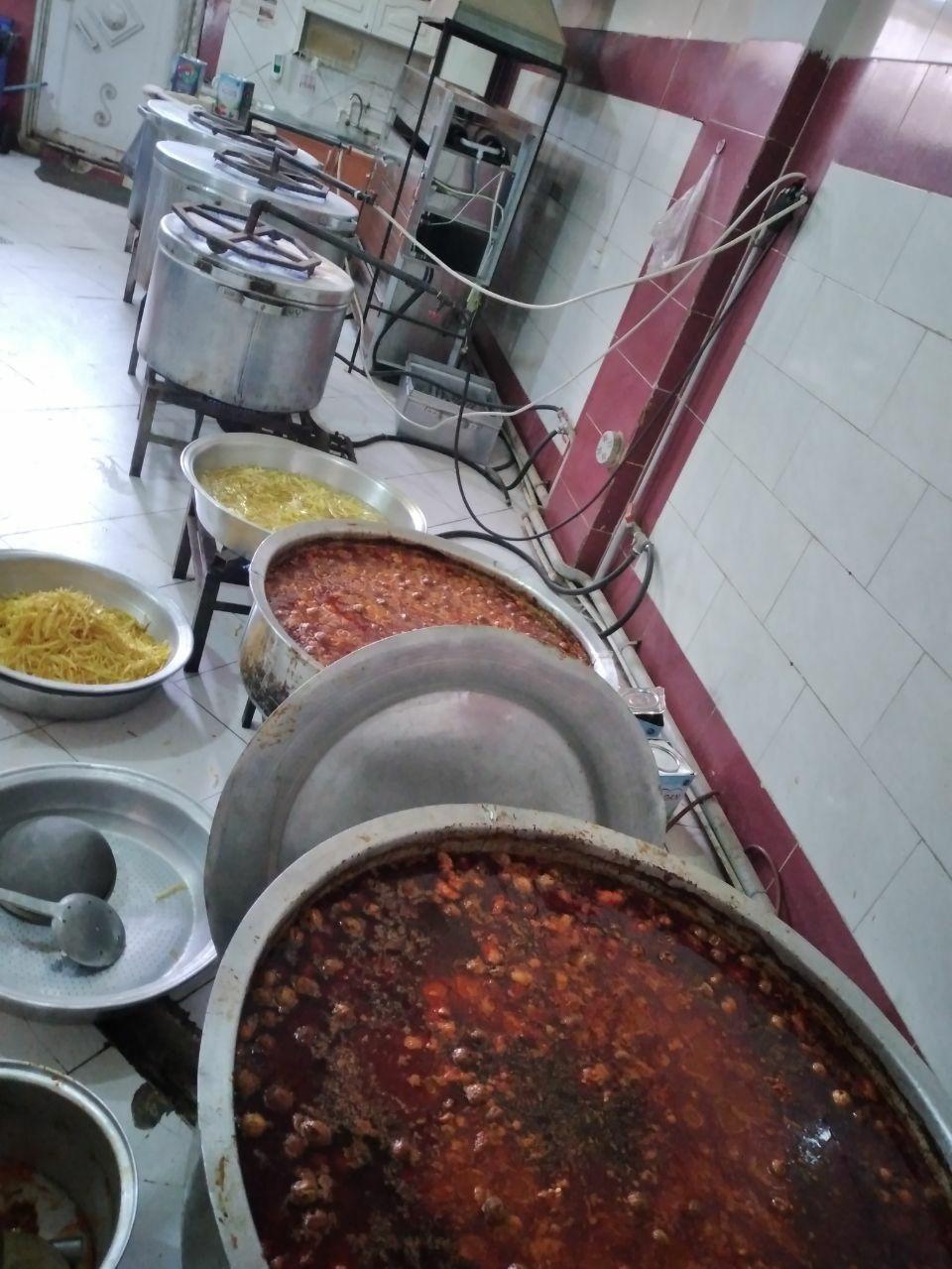 تهیه غذای روناک