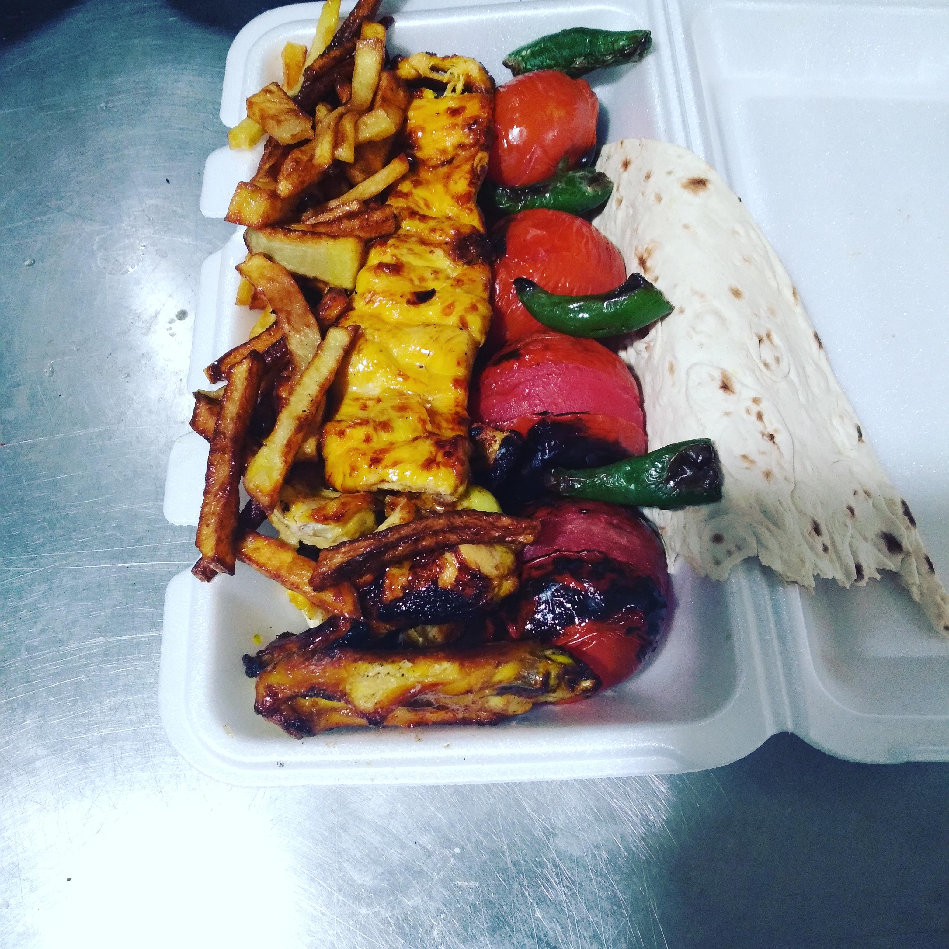 تهیه غذای میهن