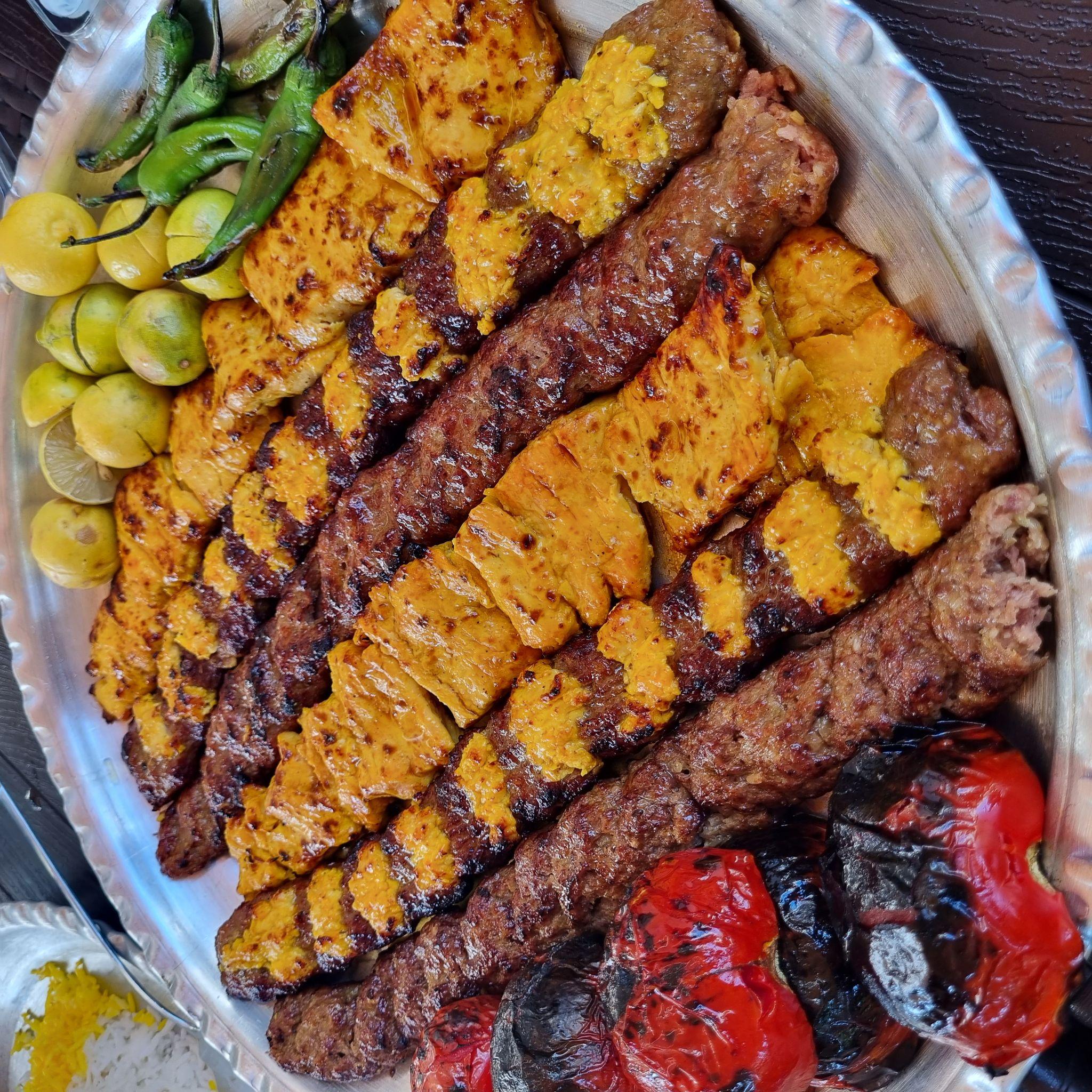 تهیه غذای ولیعصر