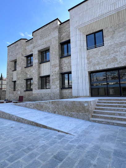 خانه سالمندان درج