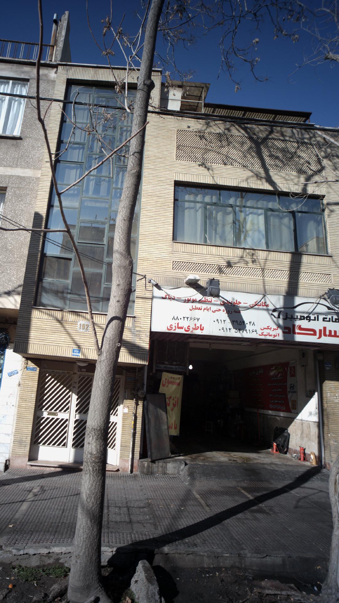 خدمات اتومبیل پاسارگاد