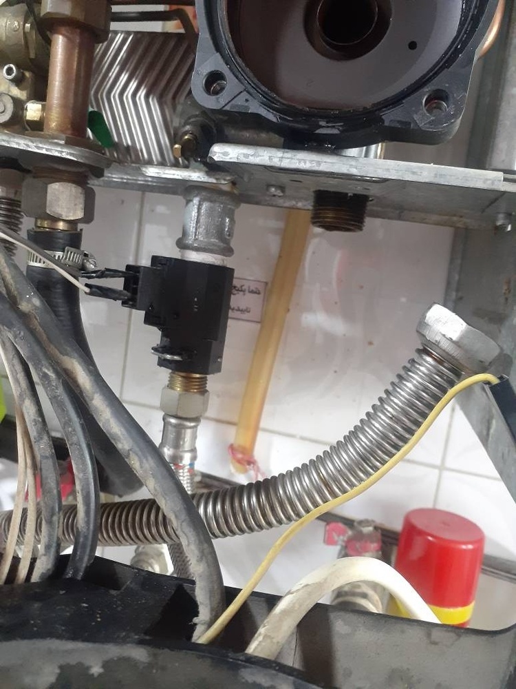 خدمات تاسیسات و پکیج ملک