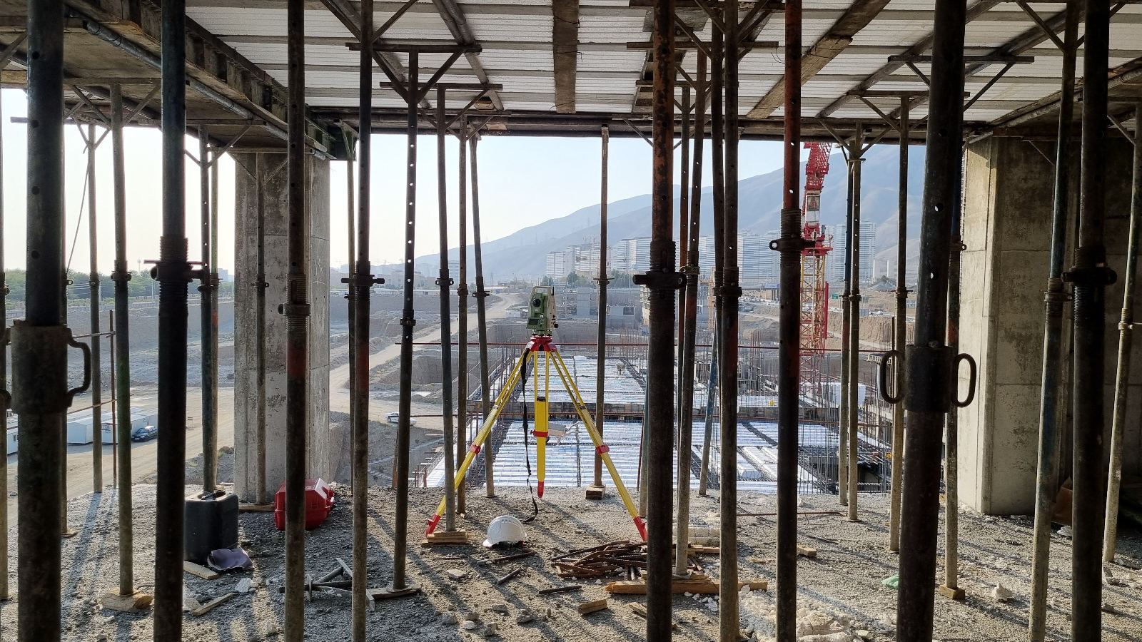 خدمات تخصصی نقشه برداری در استان تهران