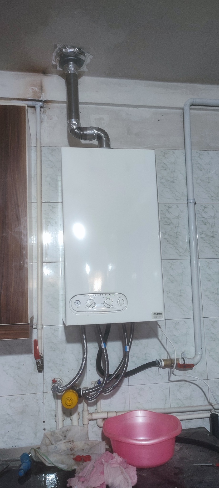 خدمات نصب و تعمیر پکیج