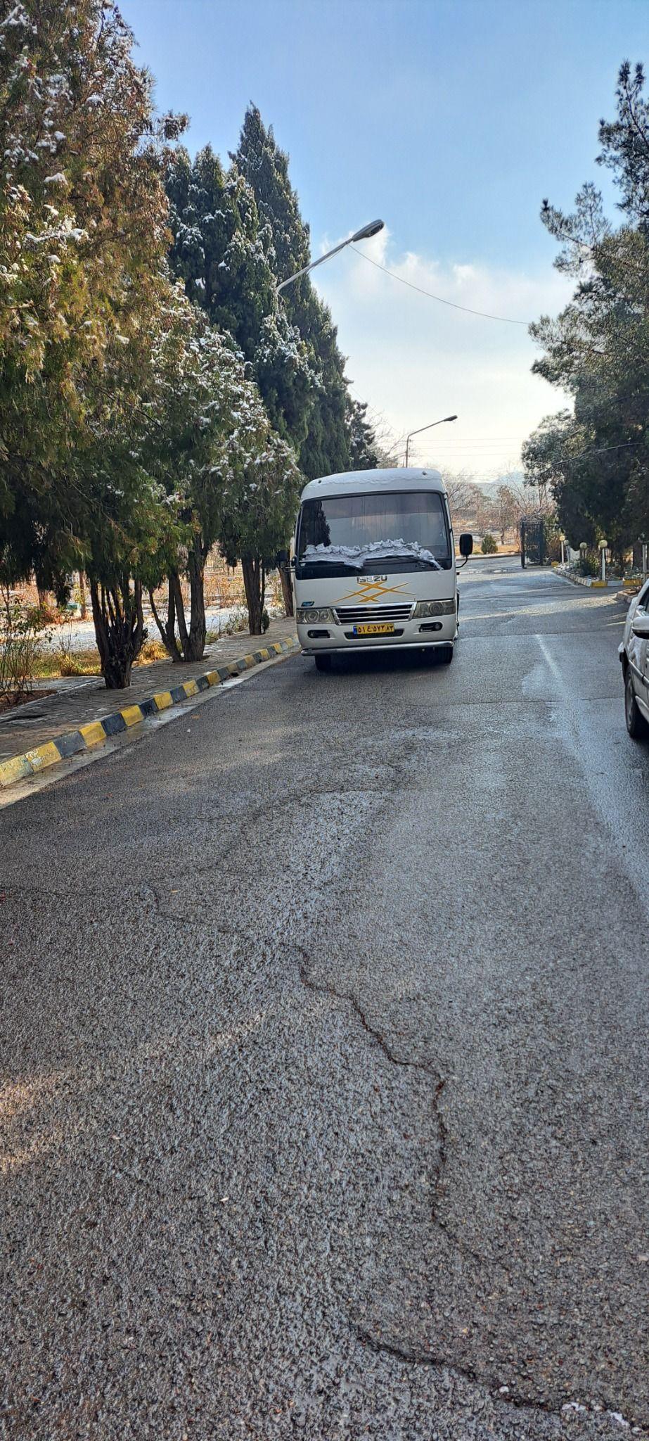 دربستی مینی بوس ایسوزو