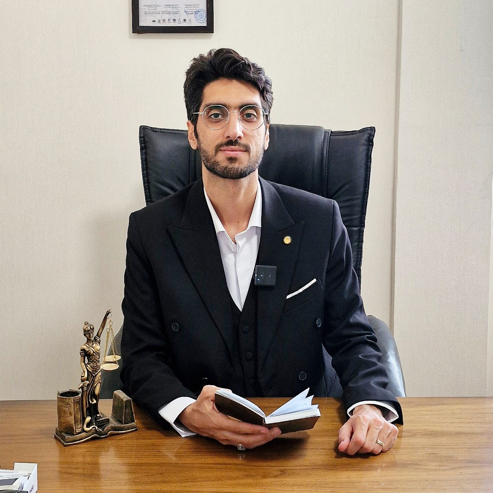 دفتر وکالت محسن هدائی منفرد