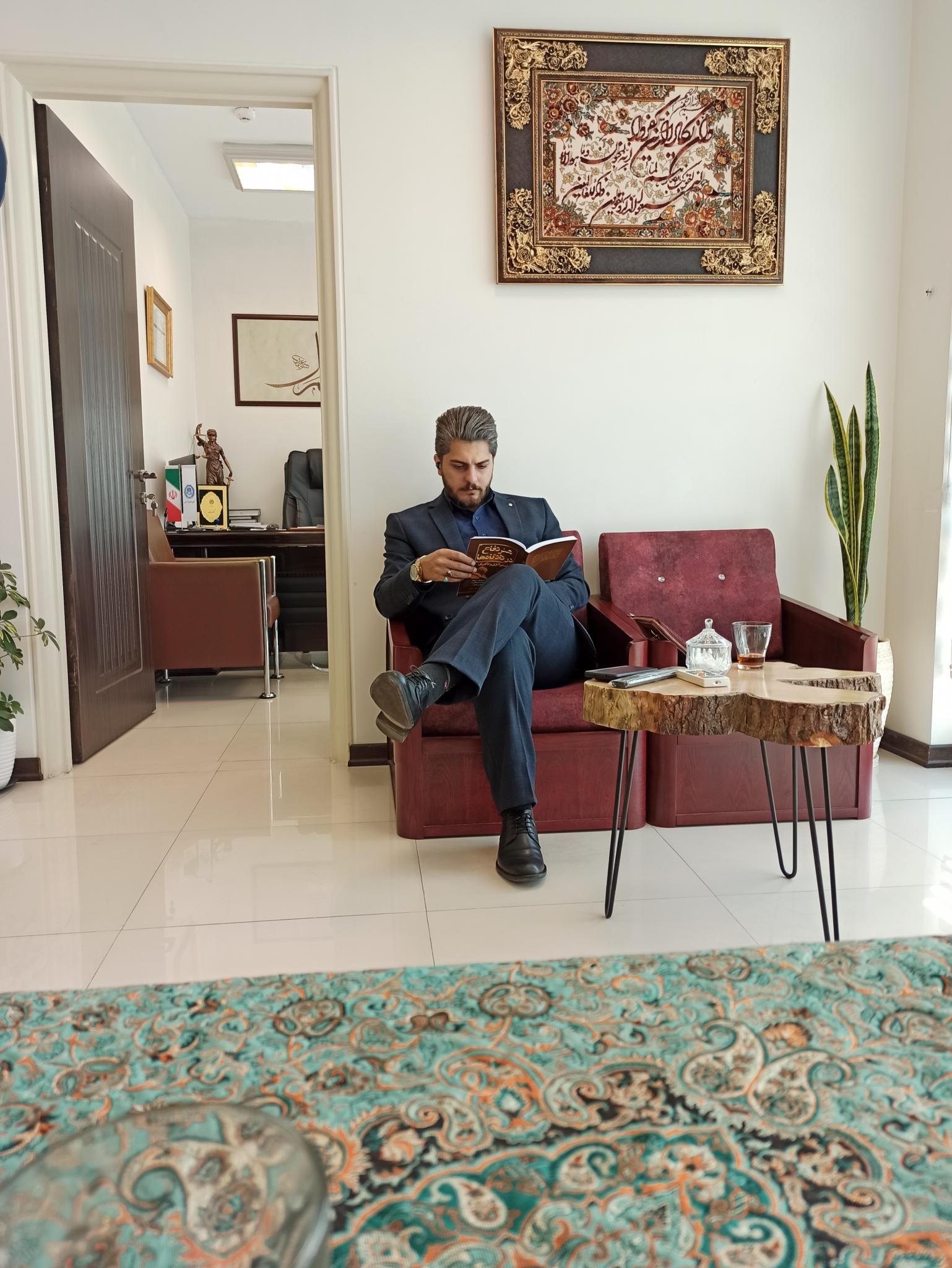 دفتر وکالت محمد امینی بینش