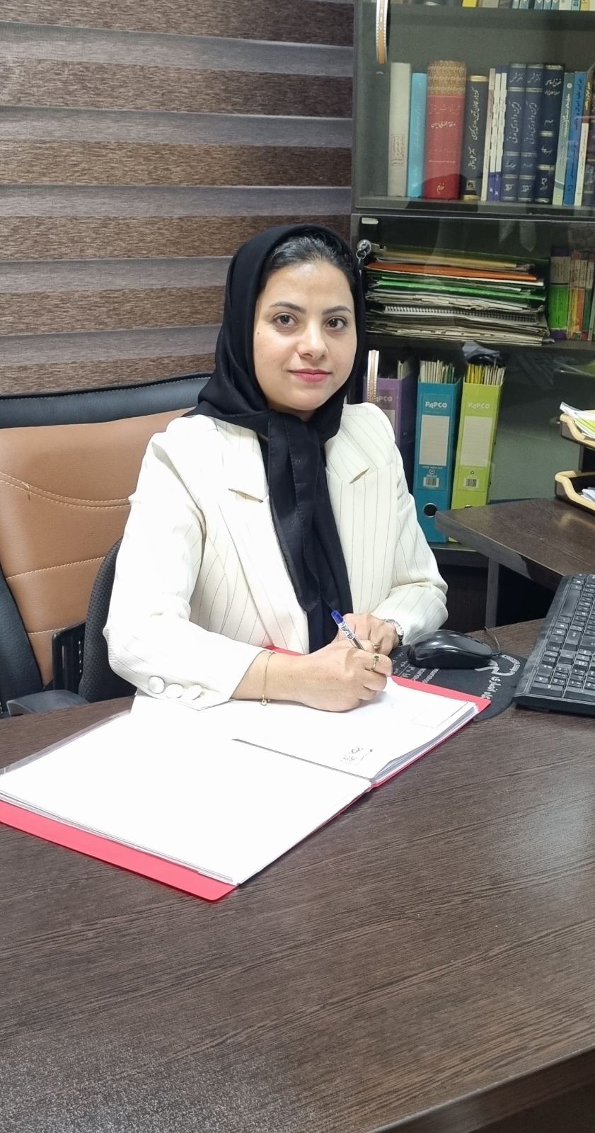 دفتر وکالت نرگس فرخی راد