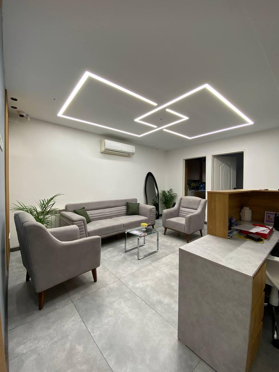 دکتر احمد یعقوب اصفهانی